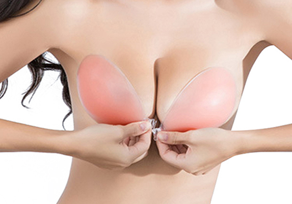 Modèle de soutien-gorge en silicone