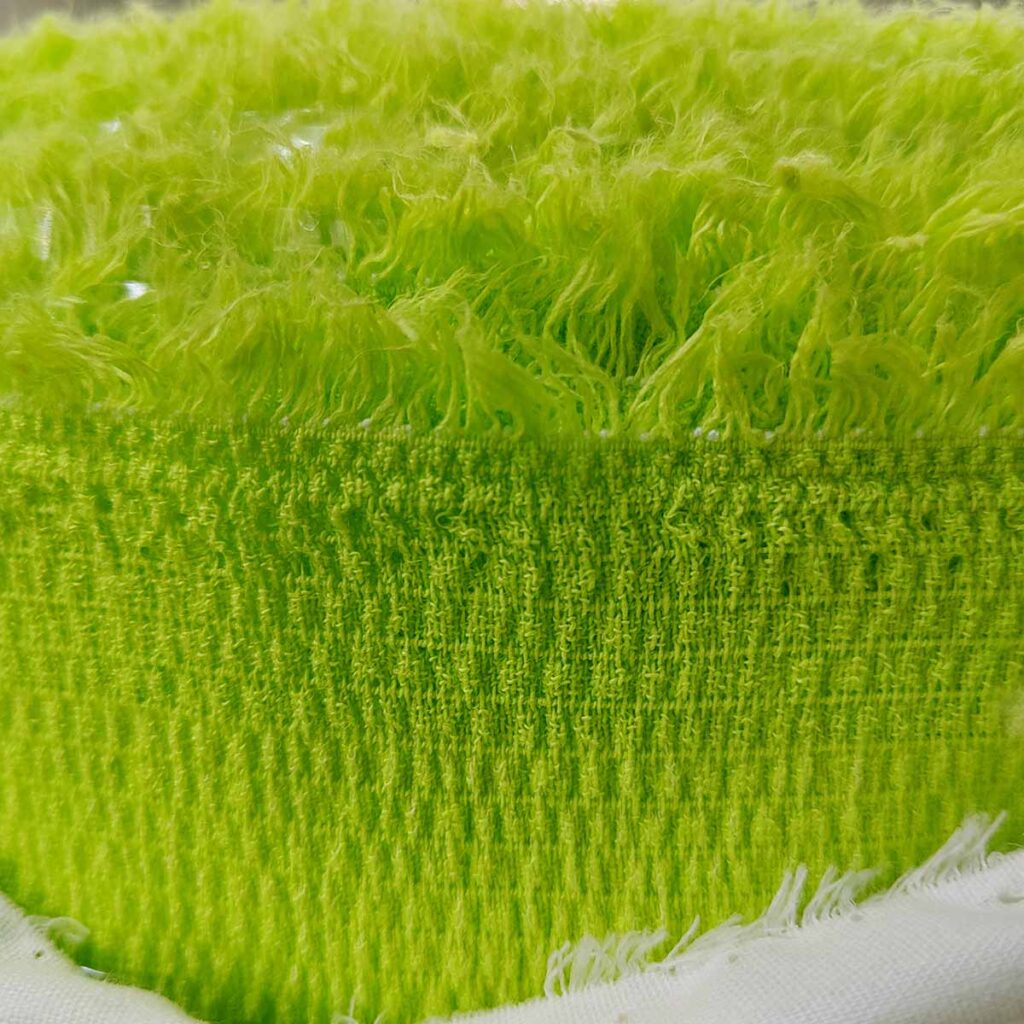 зеленая клейкая лента Jumbo в рулонах